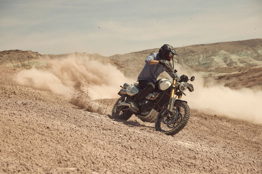 סקרמבלר שטח במשקל 230 ק״ג - Scrambler 1200 XE