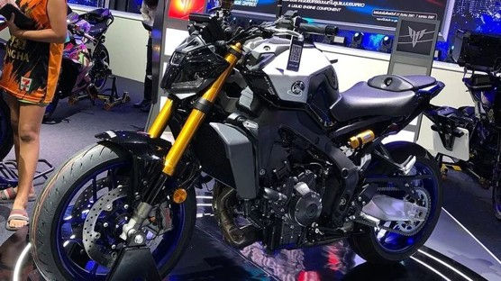 אופנוע ימאהה MT-09 בתצוגה