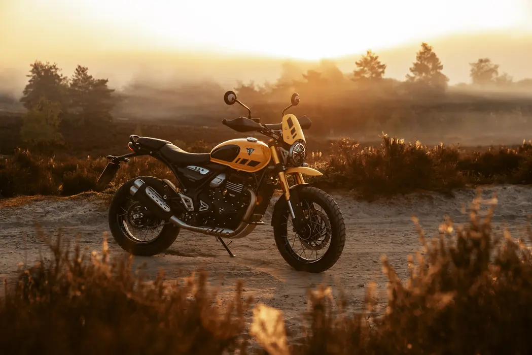 סקרמבלר שטח במשקל 186 ק״ג - Scrambler 400 XC